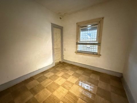 Tiny photo for 437 24th Avenue, Bellwood, IL 60104 (MLS # 12531101)