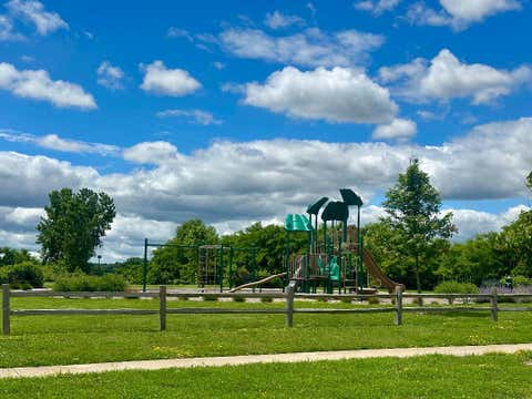 Tiny photo for 504 Sequoia Court, Oswego, IL 60543 (MLS # 12682151)