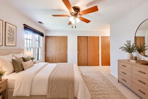 Tiny photo for 172 Grove Avenue #C, Des Plaines, IL 60016 (MLS # 12789889)