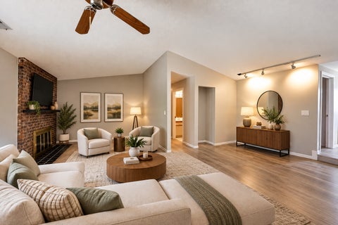 Tiny photo for 172 Grove Avenue #C, Des Plaines, IL 60016 (MLS # 12789889)