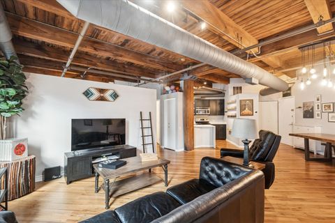 Tiny photo for 225 W Huron Street #516, Chicago, IL 60610 (MLS # 12513023)