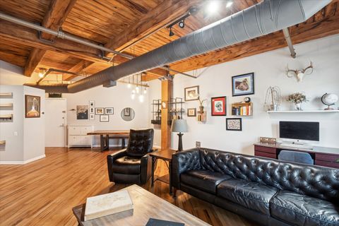 Tiny photo for 225 W Huron Street #516, Chicago, IL 60610 (MLS # 12513023)