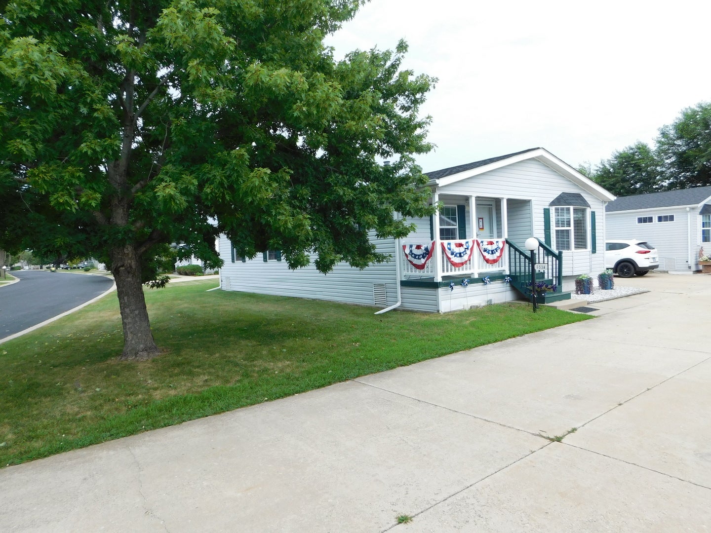 653A Bluebird Circle