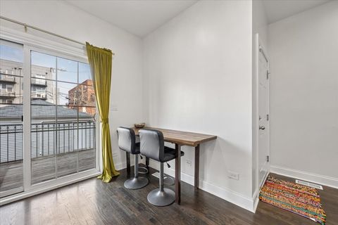 Tiny photo for 2212 W MONROE Street #1W, Chicago, IL 60612 (MLS # 12604716)