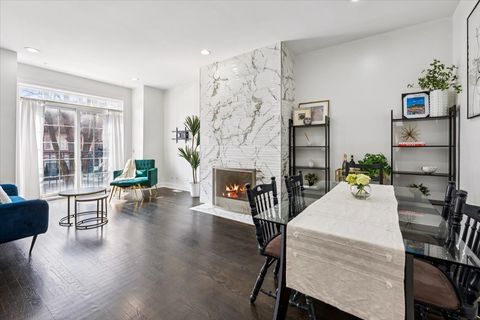 Tiny photo for 2212 W MONROE Street #1W, Chicago, IL 60612 (MLS # 12604716)