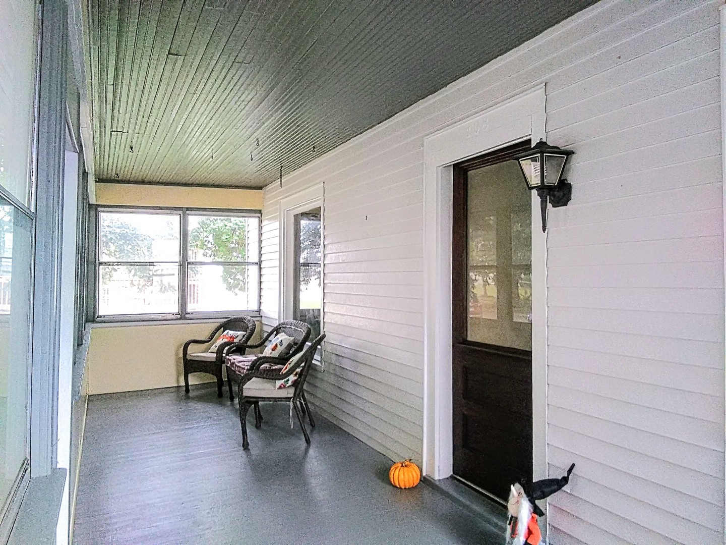 108 N Wesley Avenue