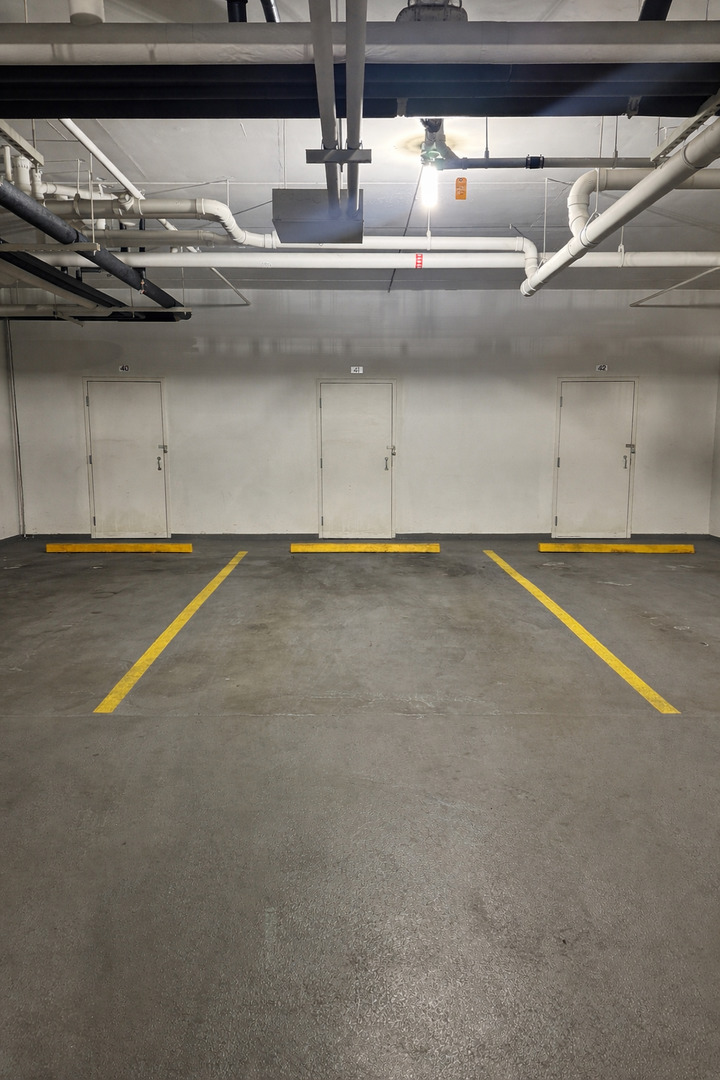 8400 CALLIE Avenue 408