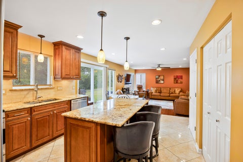 Tiny photo for 132 Treehouse Road, Matteson, IL 60443 (MLS # 12711500)