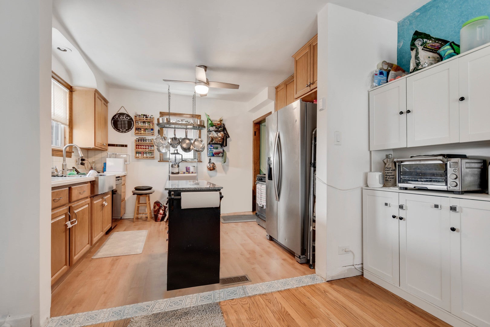3833 Oak Park Avenue