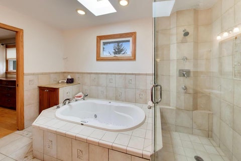 Tiny photo for 1914 N Burke Drive, Arlington Heights, IL 60004 (MLS # 12757498)