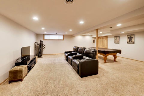 Tiny photo for 1914 N Burke Drive, Arlington Heights, IL 60004 (MLS # 12757498)