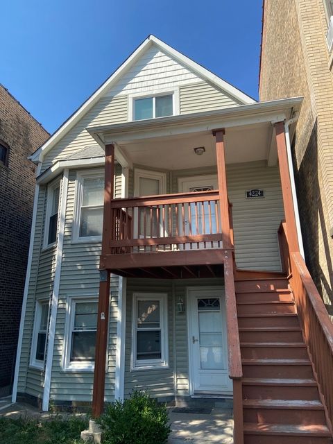 4224 N Kimball Avenue Chicago IL 60618