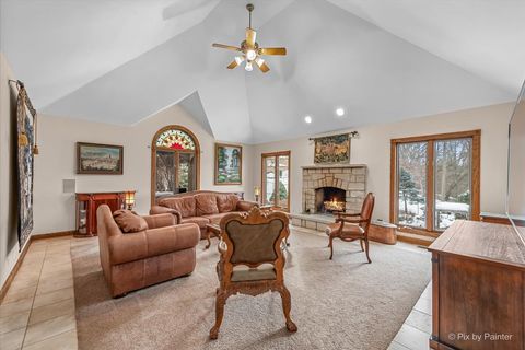 Tiny photo for 10018 Haegers Bend Road, Algonquin, IL 60102 (MLS # 12526199)