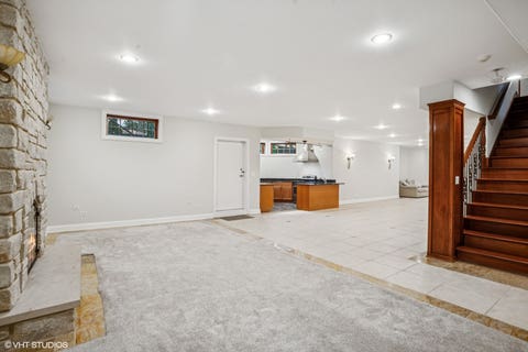 Tiny photo for 3832 W Chase Avenue, Lincolnwood, IL 60712 (MLS # 12667530)