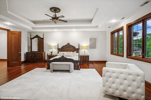 Tiny photo for 3832 W Chase Avenue, Lincolnwood, IL 60712 (MLS # 12667530)
