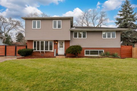 8306 S 82nd Avenue, Justice, IL 60458 - #: 12535077