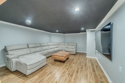 Tiny photo for 1428 N Bridgeport Drive, Mount Prospect, IL 60056 (MLS # 12476499)