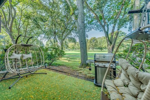 Tiny photo for 1428 N Bridgeport Drive, Mount Prospect, IL 60056 (MLS # 12476499)