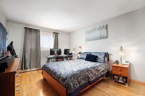 Tiny photo for 914 N Austin Boulevard #C-9, Oak Park, IL 60302 (MLS # 12614802)