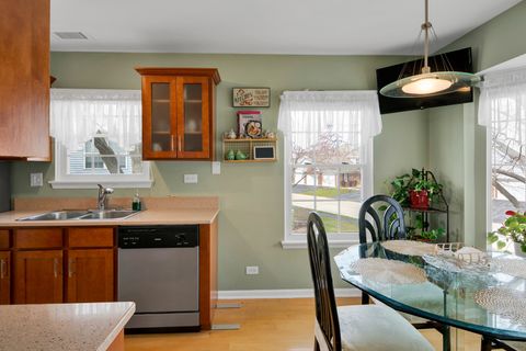 Tiny photo for 1903 Quaker Hollow Lane, Streamwood, IL 60107 (MLS # 12596525)