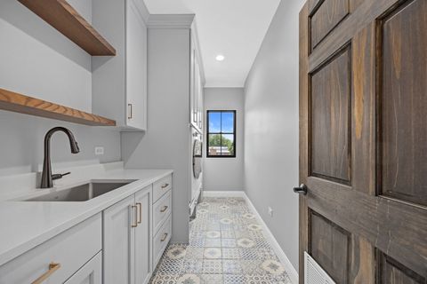 Tiny photo for 67 Bluff Avenue, La Grange, IL 60525 (MLS # 12548826)