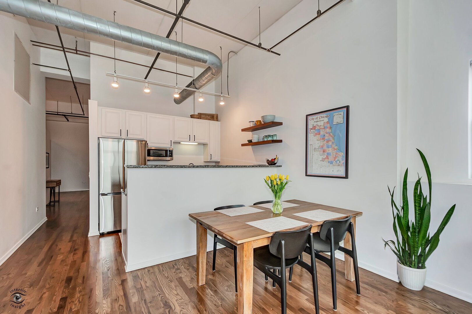 1645 W Ogden Avenue 722