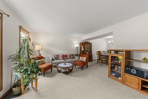 Tiny photo for 882 Aspen Drive, Lombard, IL 60148 (MLS # 12711138)