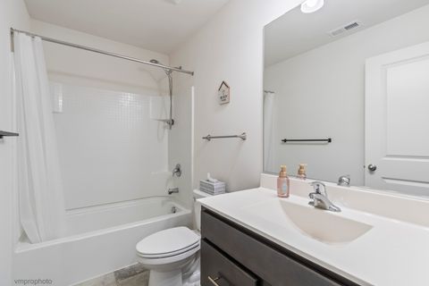 Tiny photo for 724 Wellington Lane, Cary, IL 60013 (MLS # 12614245)