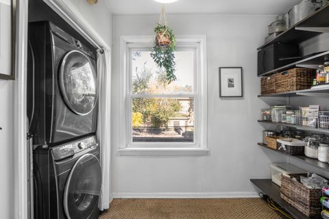 Tiny photo for 846 W GUNNISON Street #2W, Chicago, IL 60640 (MLS # 12504213)