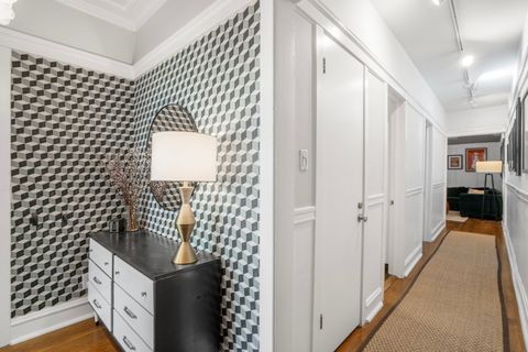 Tiny photo for 846 W GUNNISON Street #2W, Chicago, IL 60640 (MLS # 12504213)