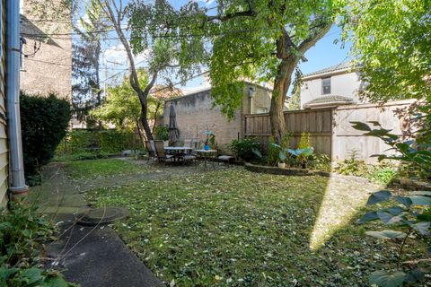 Tiny photo for 846 W GUNNISON Street #2W, Chicago, IL 60640 (MLS # 12504213)