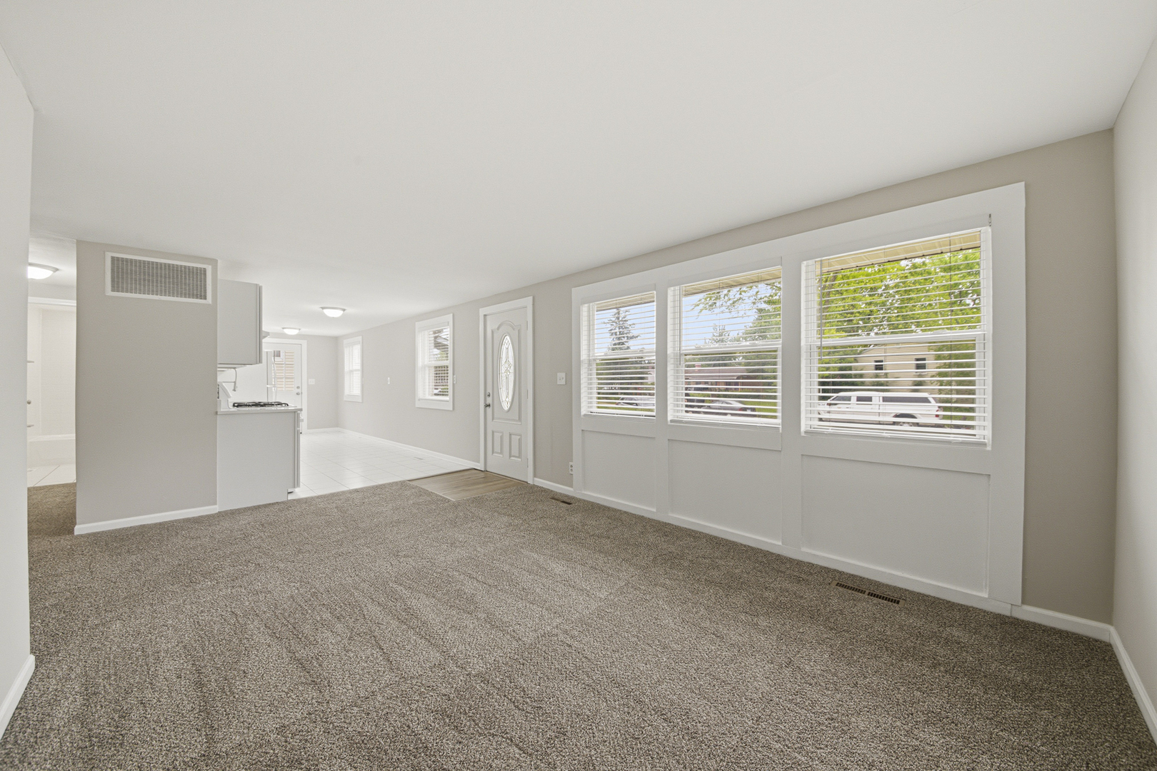 Properties 2 120 Adobe Circle