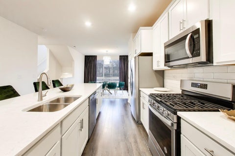 Tiny photo for 1296 Quadrant Lane, Schaumburg, IL 60173 (MLS # 12691777)