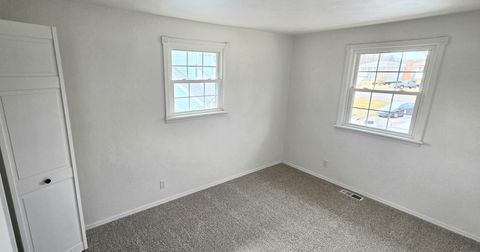 Tiny photo for 112 Summer Circle, East Peoria, IL 61611 (MLS # 12579075)