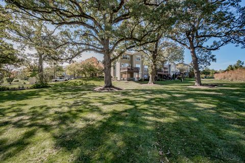 Tiny photo for 116 River Mist Drive, Oswego, IL 60543 (MLS # 12504000)