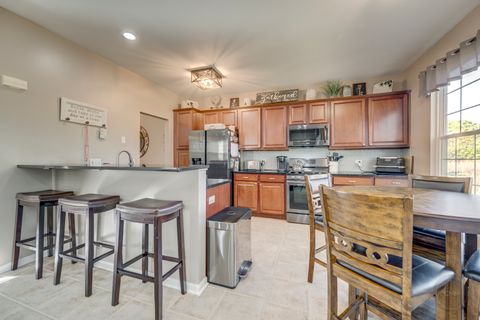 Tiny photo for 116 River Mist Drive, Oswego, IL 60543 (MLS # 12504000)