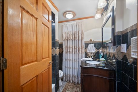 Tiny photo for 300 N BRADLEY Road, Lake Forest, IL 60048 (MLS # 12583631)