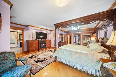 Tiny photo for 300 N BRADLEY Road, Lake Forest, IL 60048 (MLS # 12583631)