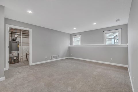 Tiny photo for 3122 W 34th Street, Davenport, IA 52806 (MLS # 12708644)