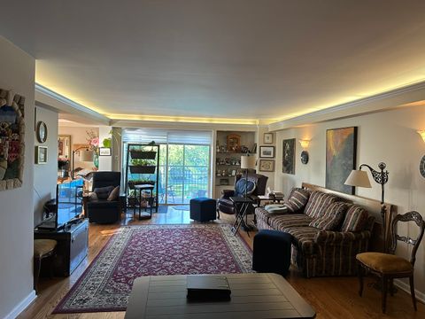 Tiny photo for 7033 N Kedzie Avenue #301, Chicago, IL 60645 (MLS # 12372957)