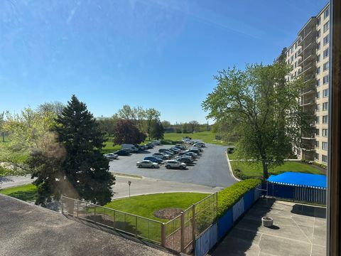 Tiny photo for 7033 N Kedzie Avenue #301, Chicago, IL 60645 (MLS # 12372957)