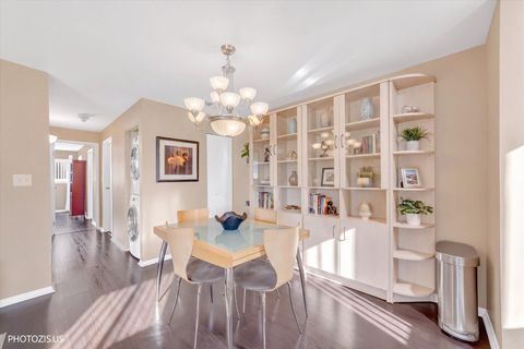 Tiny photo for 550 Vine Avenue #104, Highland Park, IL 60035 (MLS # 12617825)