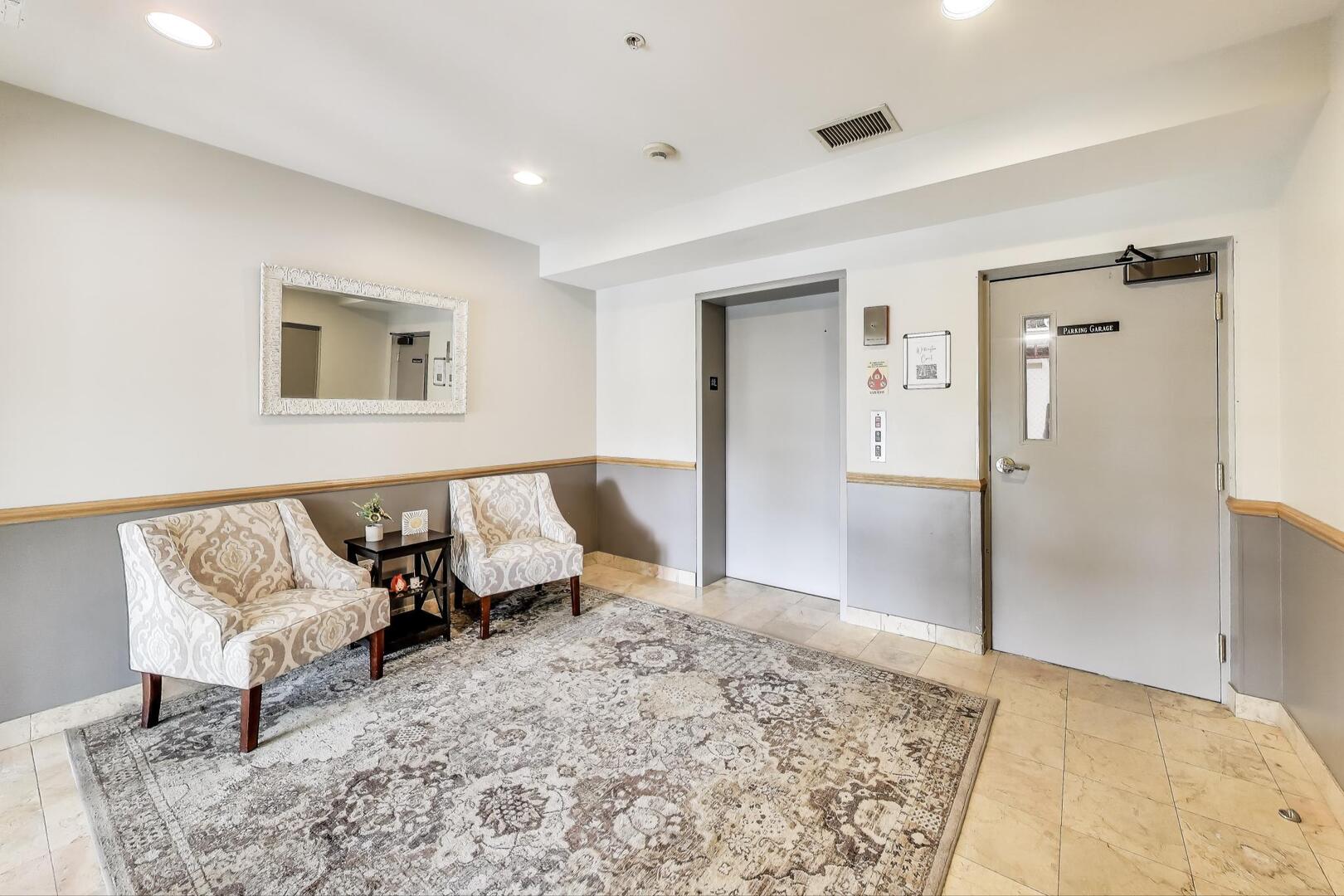 124 W Colfax Street 409
