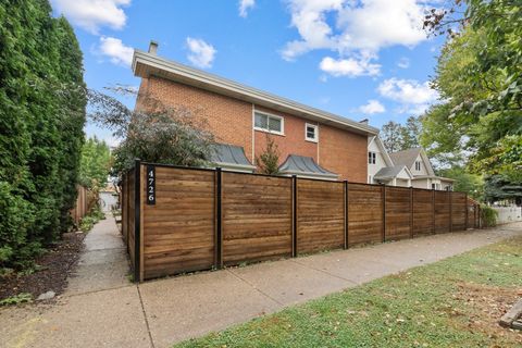 Photo of 4726 N Winchester Avenue #C, Chicago, IL 60640 (MLS # 12492632)