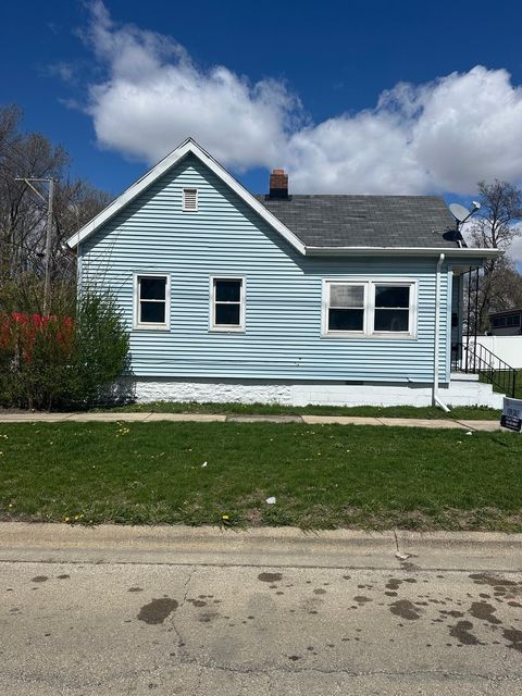 Tiny photo for 367 E Locust Street, Kankakee, IL 60901 (MLS # 12338470)