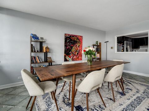 Tiny photo for 5801 N Sheridan Road #16B, Chicago, IL 60660 (MLS # 12630590)
