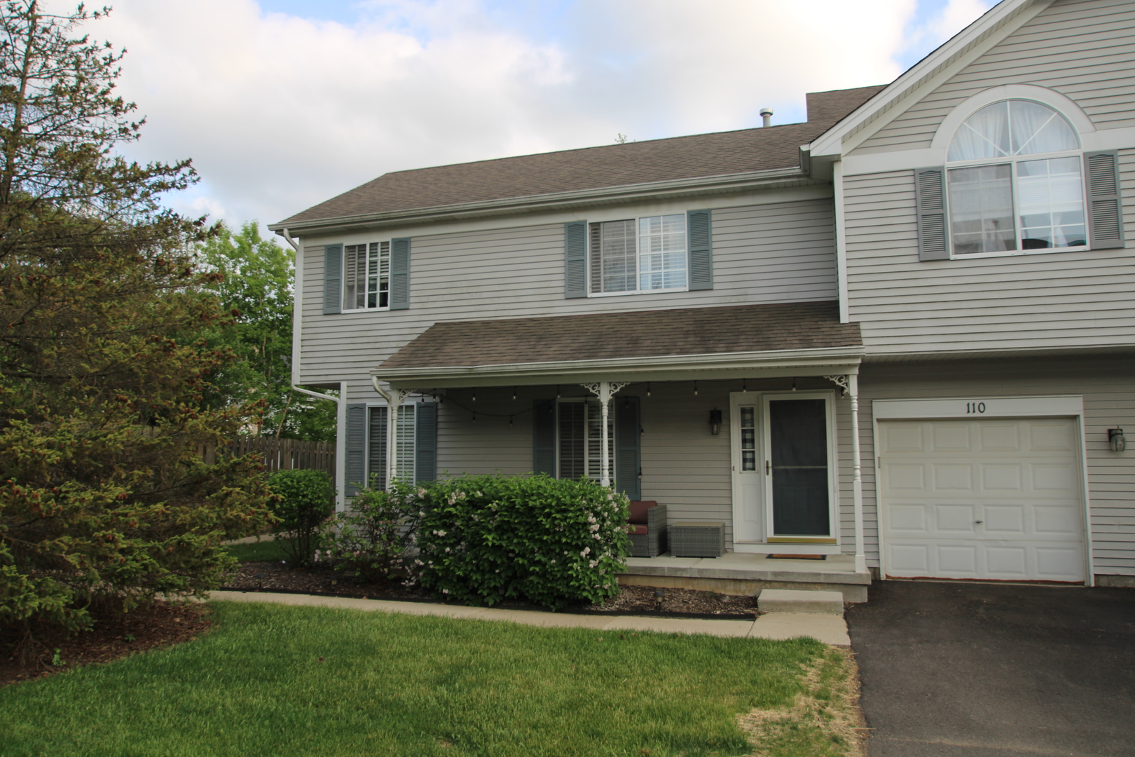 Photo 1 of 21 — 110 Village Creek Drive 110, Lake In The Hills, IL 60156
