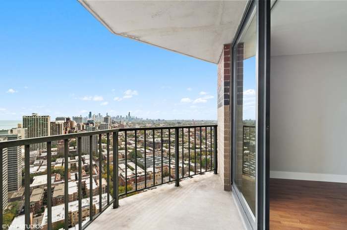 3660 N Lake Shore Drive 2803