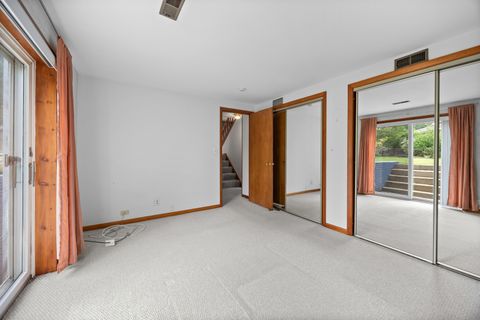 Tiny photo for 1614 Kingston Lane, Schaumburg, IL 60193 (MLS # 12512280)