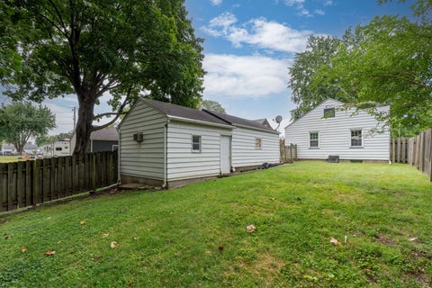 Tiny photo for 938 53rd Street, Moline, IL 61265 (MLS # 12739084)